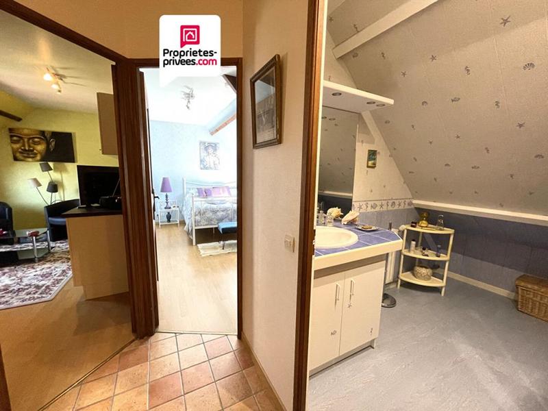 Maison - 205 m² - 8 pièces