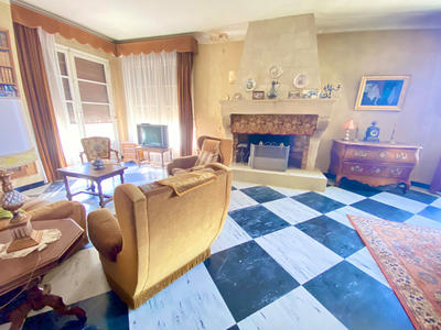 Appartement - 154 m² - 6 pièces