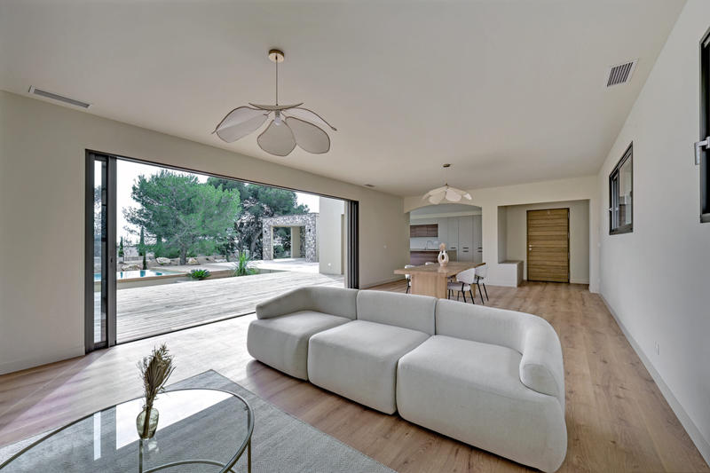 Villa - 197 m² - 7 pièces