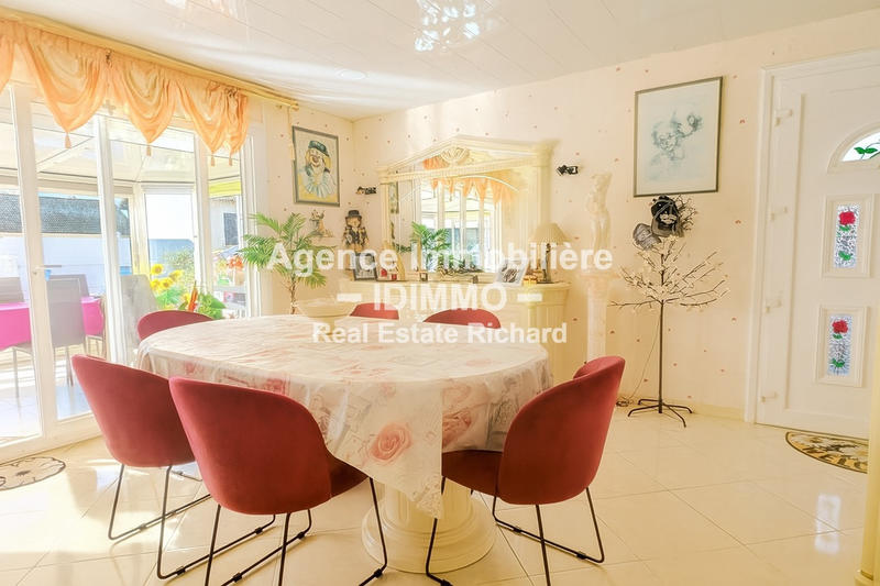 Maison - 114 m² - 5 pièces