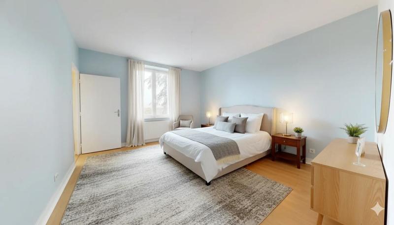 Propriété - 375 m² - 18 pièces