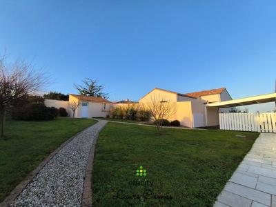 Maison - 104 m² - 5 pièces