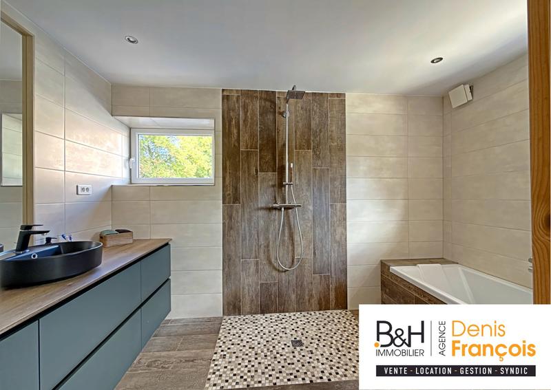 Maison ancienne - 172 m² - 5 pièces