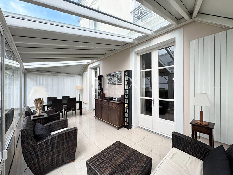 Maison - 161 m² - 6 pièces