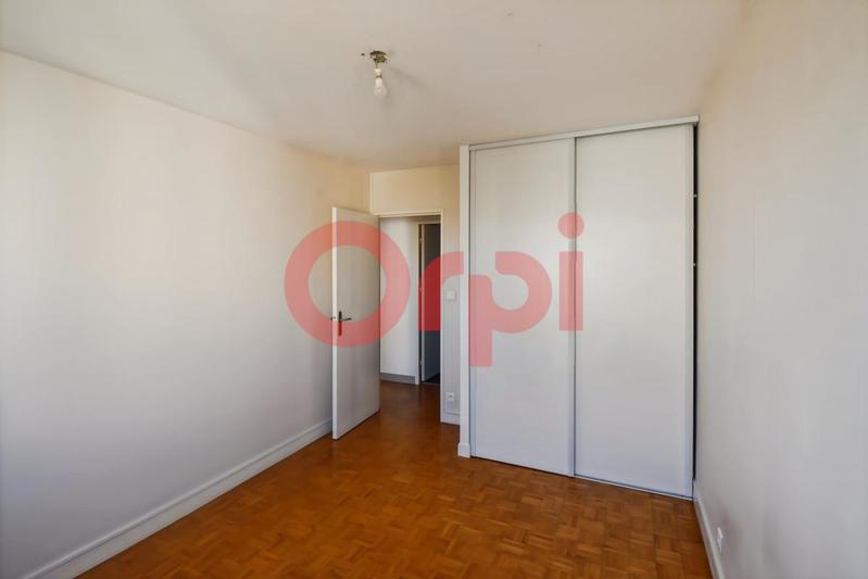 Appartement - 85 m² - 4 pièces