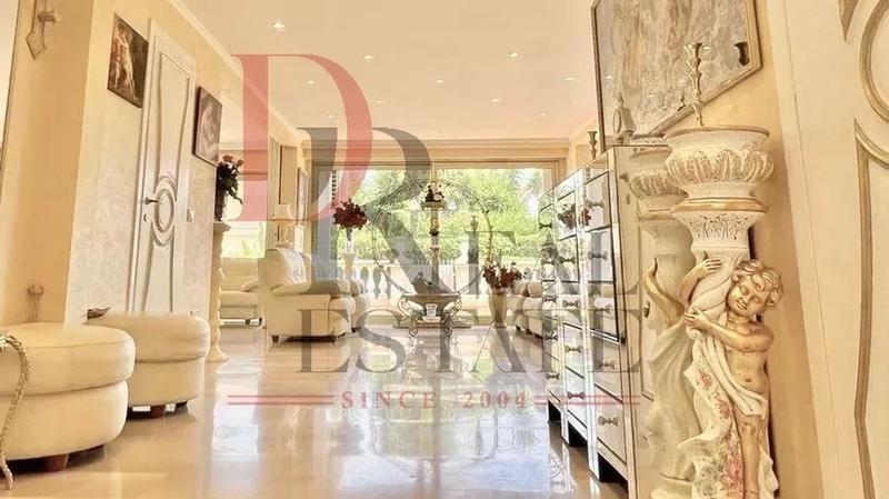 Appartement - 158 m² - 5 pièces