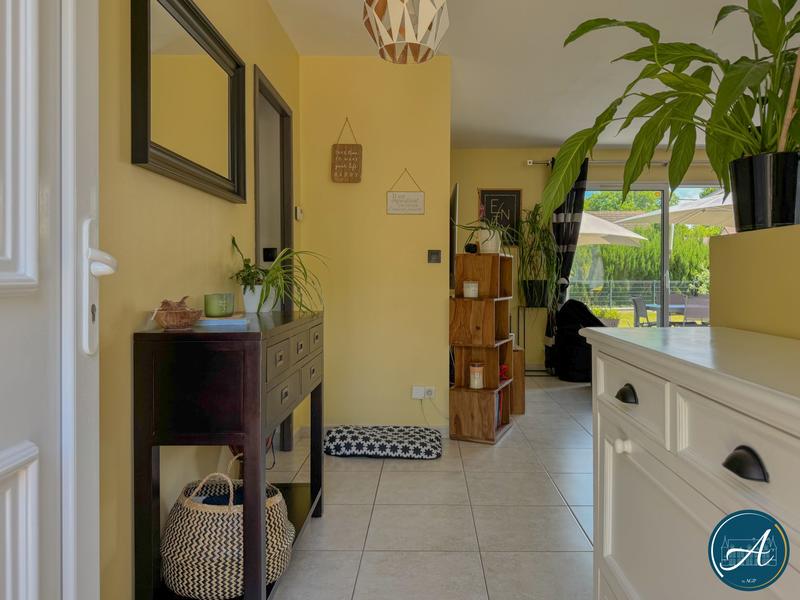 Maison traditionnelle - 140 m² - 6 pièces