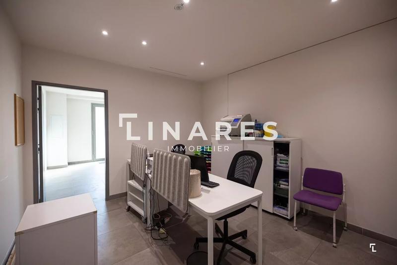 Bureau - 31 m² - 2 pièces