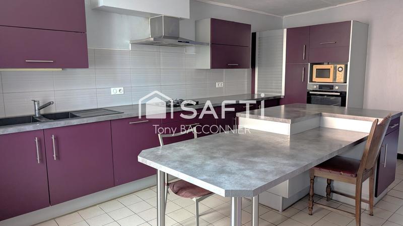 Maison - 110 m² - 6 pièces