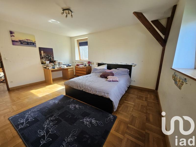 Maison - 360 m² - 10 pièces