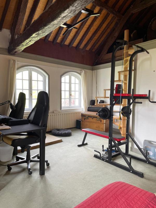 Maison - 285 m² - 10 pièces