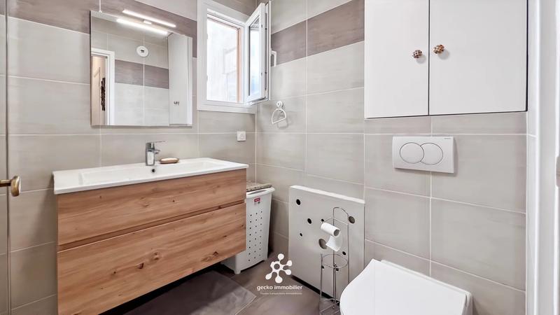 Appartement - 70 m² - 3 pièces