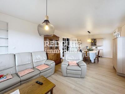 Appartement - 105 m² - 5 pièces