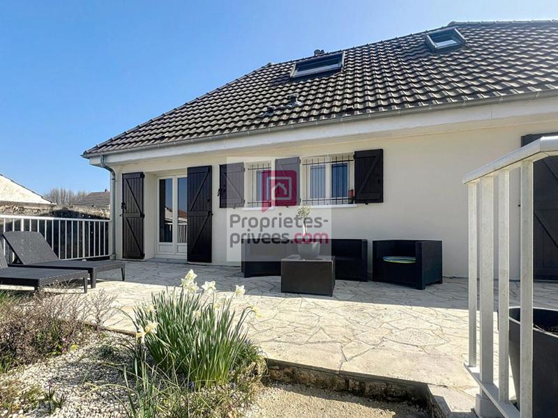 Maison - 80 m² - 4 pièces