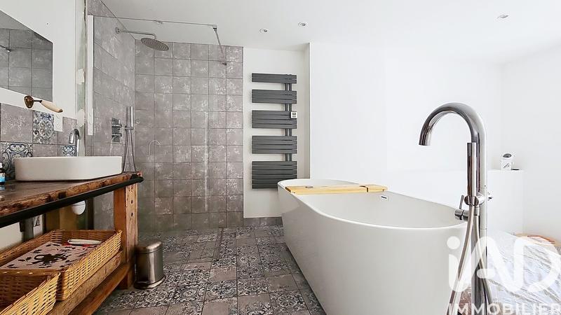 Appartement - 75 m² - 3 pièces