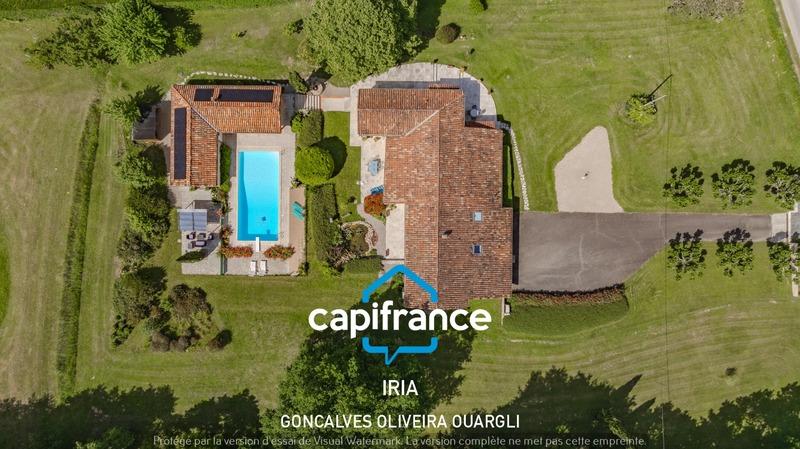 Propriété - 360 m² - 10 pièces