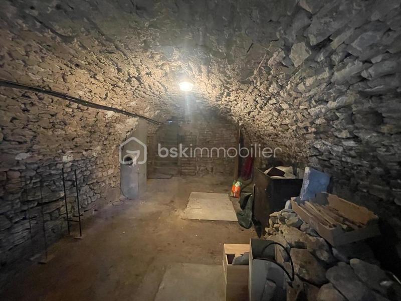 Maison - 177 m² - 7 pièces