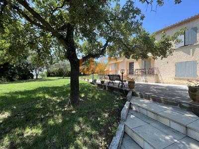 Villa - 450 m² - 11 pièces