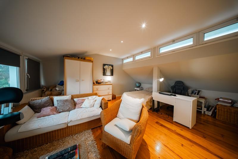 Maison - 148 m² - 6 pièces