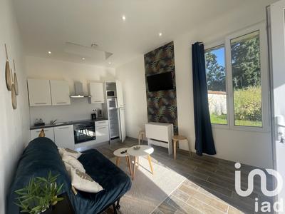 Maison - 800 m² - 18 pièces