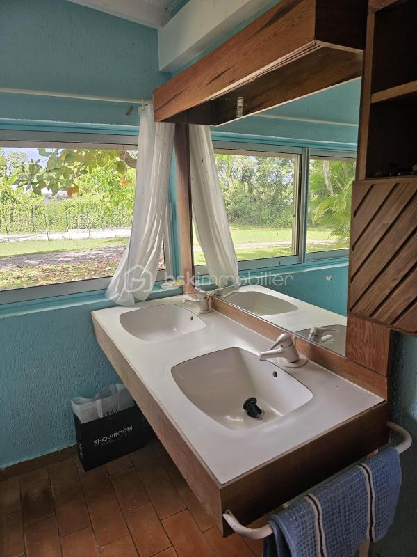 Maison - 226 m² - 4 pièces