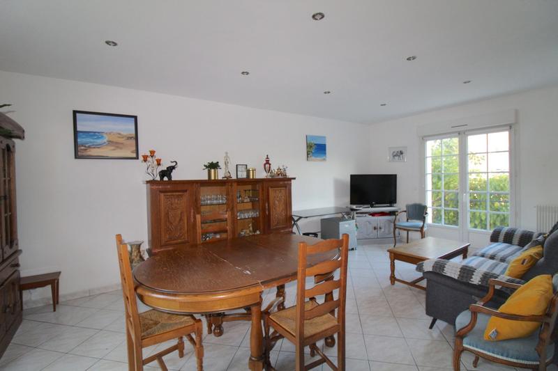 Maison traditionnelle - 100 m² - 6 pièces