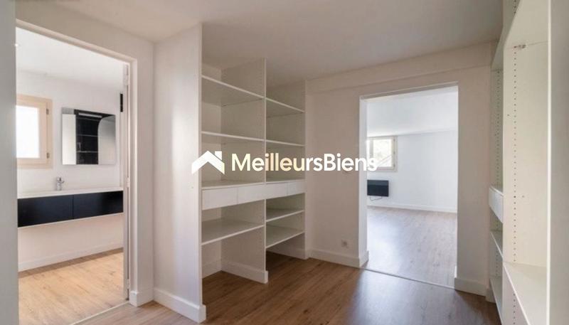 Villa - 172 m² - 7 pièces