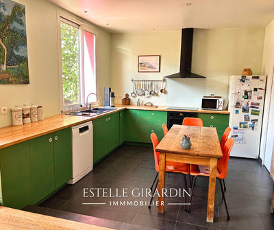 Maison - 152 m² - 7 pièces