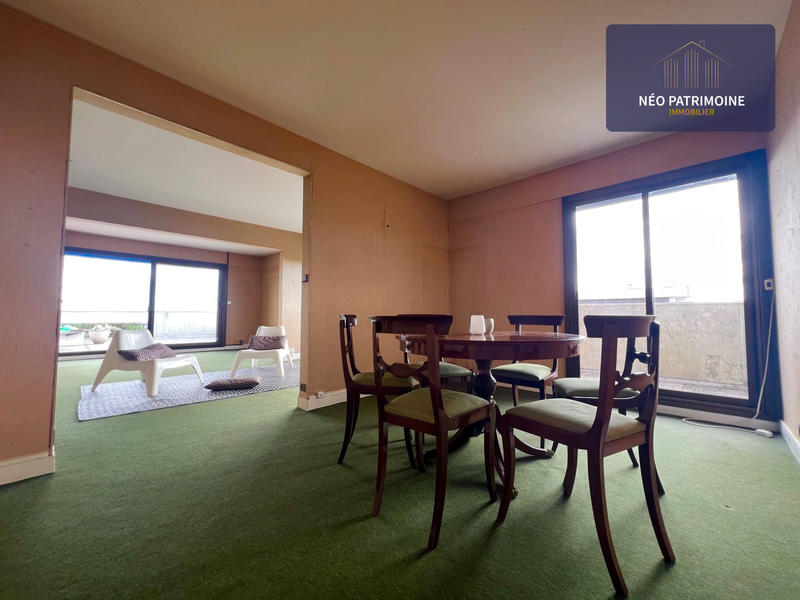 Appartement - 140 m² - 6 pièces