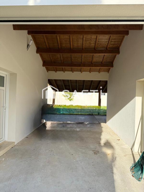 Maison - 83 m² - 4 pièces