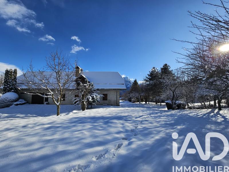 Maison de maîtres - 372 m² - 14 pièces