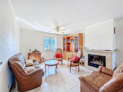 Maison - 138 m² - 6 pièces