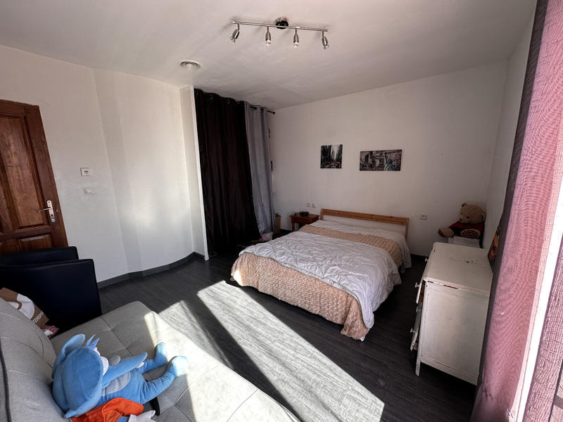 Villa - 180 m² - 7 pièces