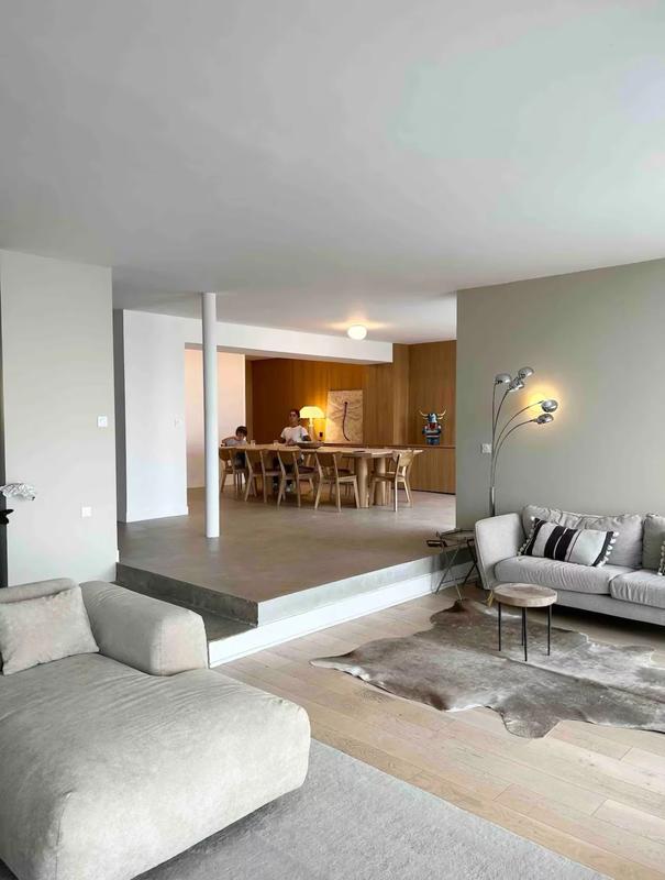 Maison - 200 m² - 6 pièces