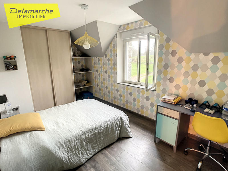 Maison - 174 m² - 6 pièces