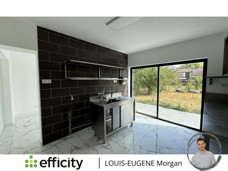 Maison - 220 m² - 9 pièces