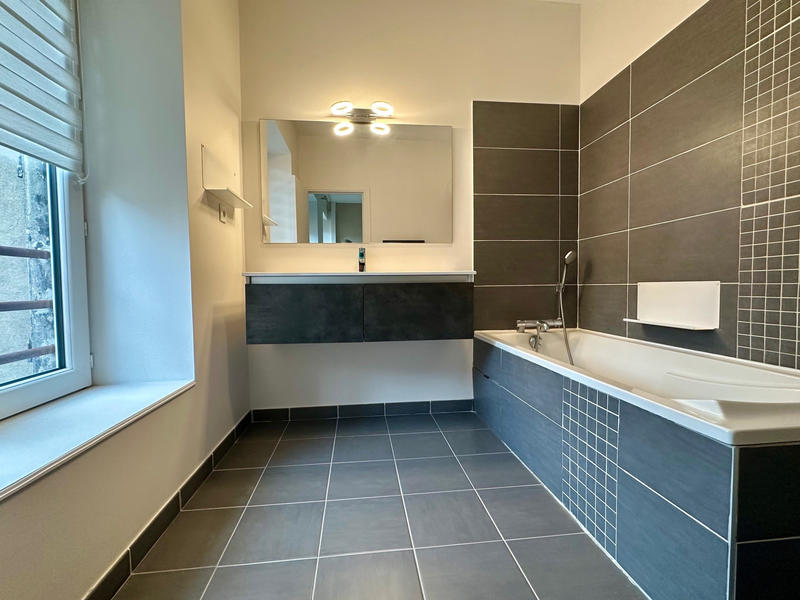 Appartement - 123 m² - 5 pièces