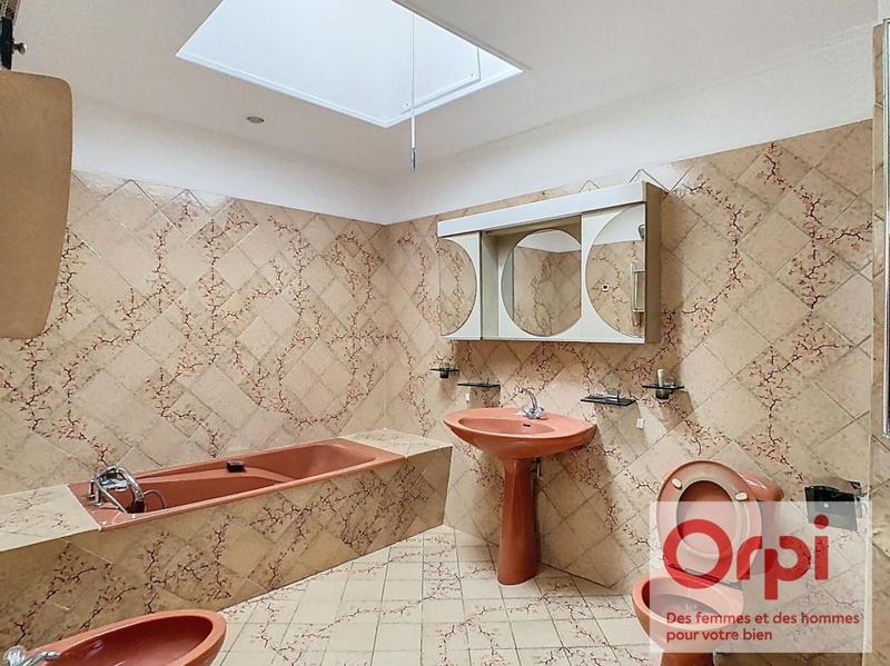 Maison - 92 m² - 3 pièces