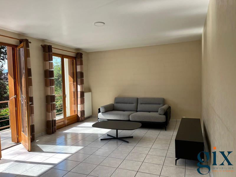 Maison - 144 m² - 7 pièces