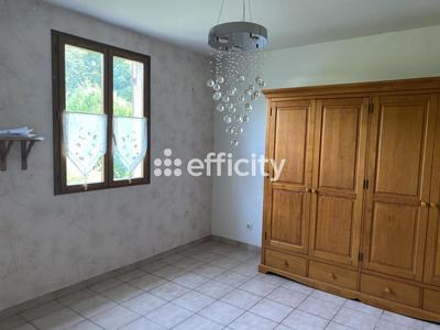 Maison - 176 m² - 7 pièces