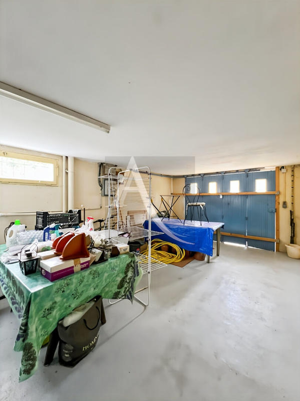 Maison - 97 m² - 5 pièces