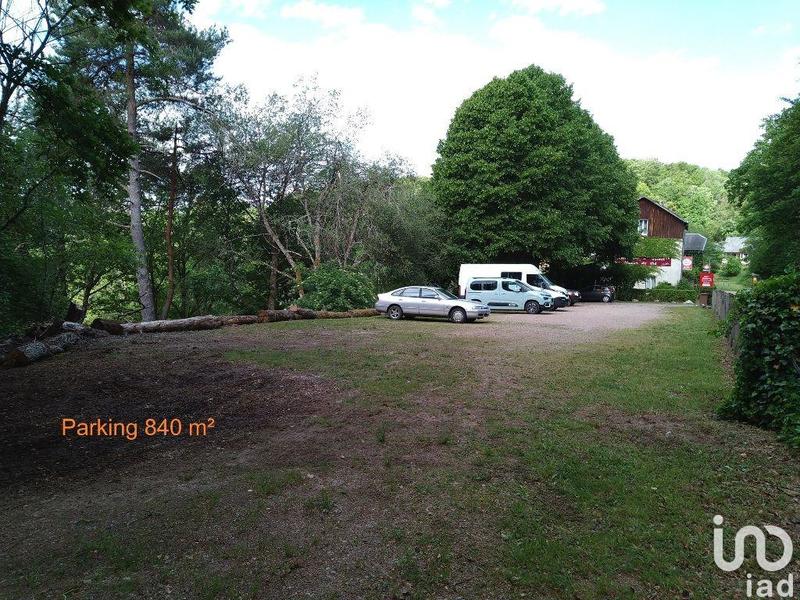 Local commercial - 737 m²