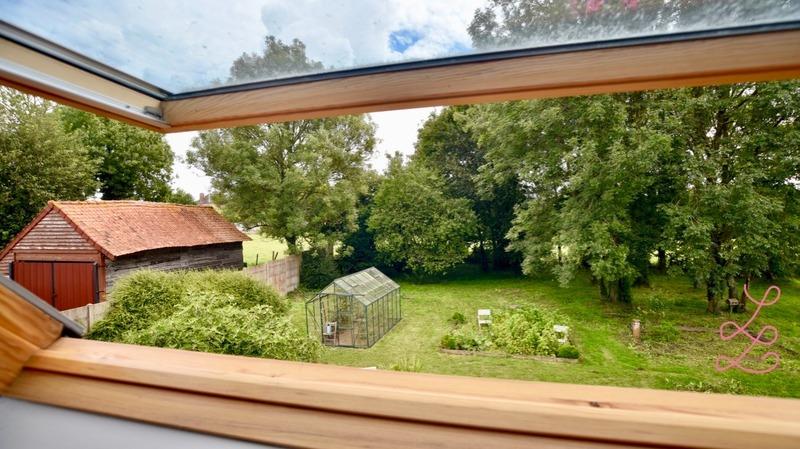 Maison - 340 m² - 10 pièces