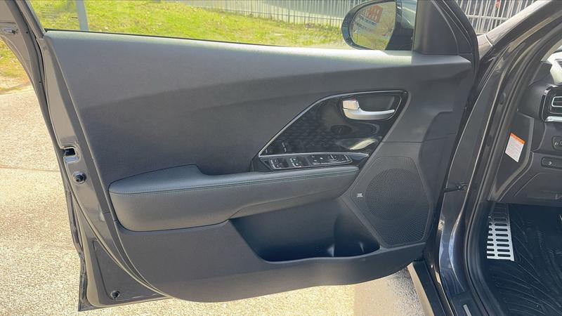 Kia e-niro 204 64 kWh Premium Cool