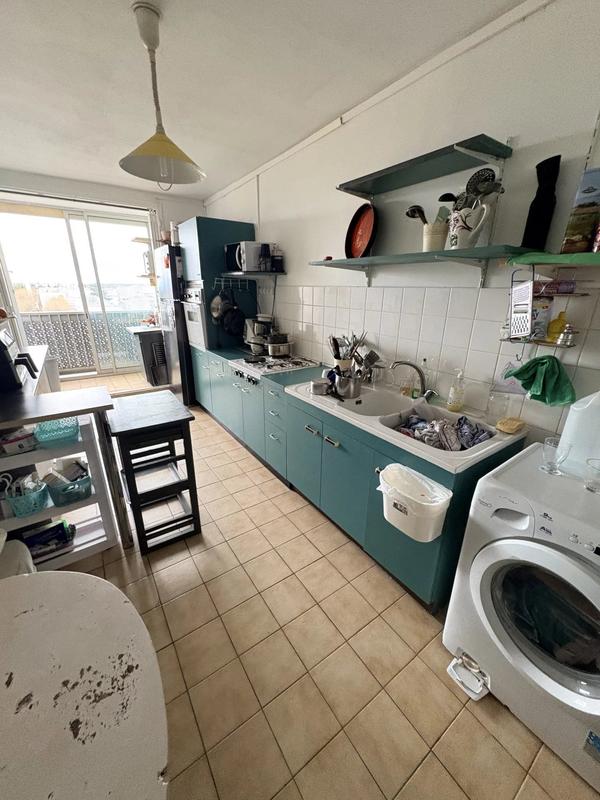 Appartement - 81 m² - 3 pièces