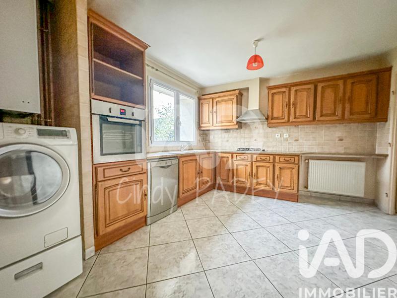 Maison - 105 m² - 4 pièces