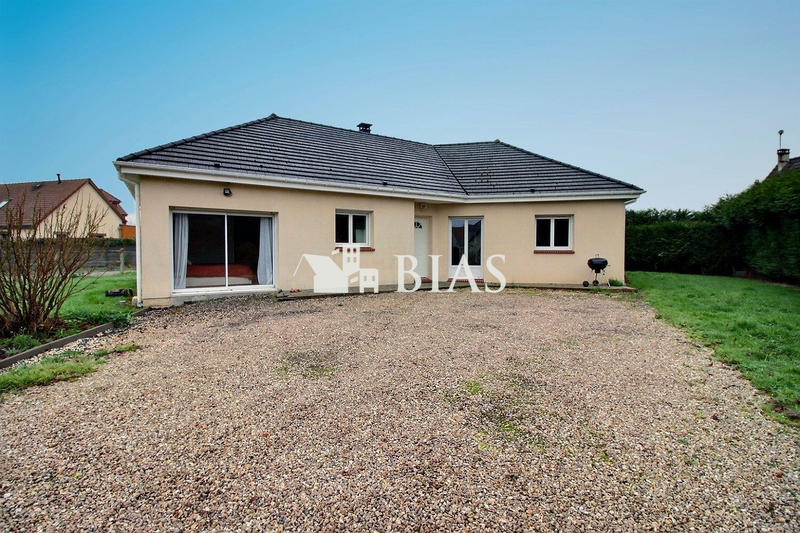 Maison - 106 m² - 4 pièces