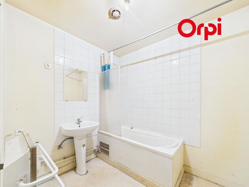 Maison de ville - 85 m² - 4 pièces