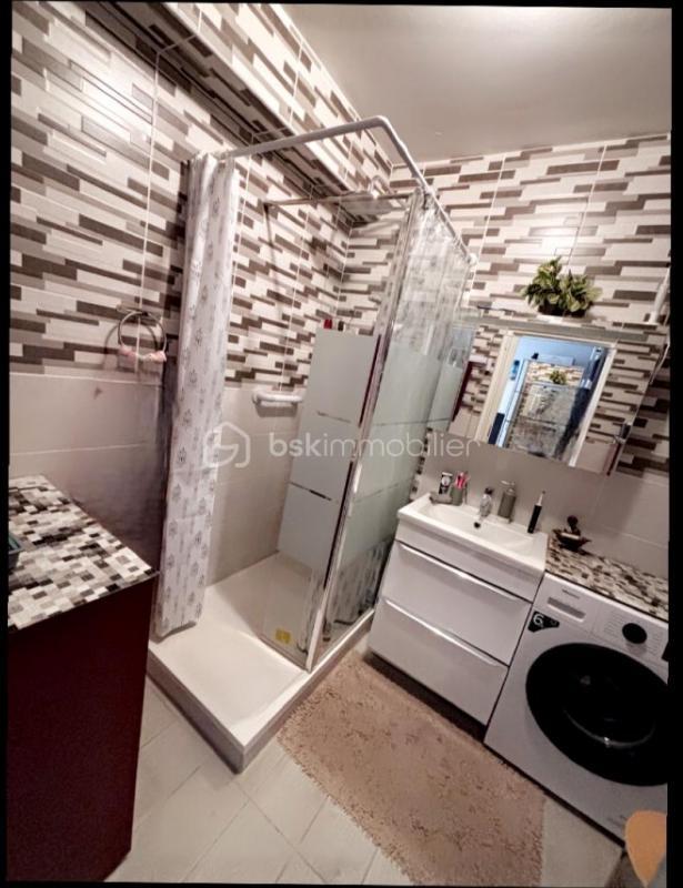 Appartement - 92 m² - 4 pièces