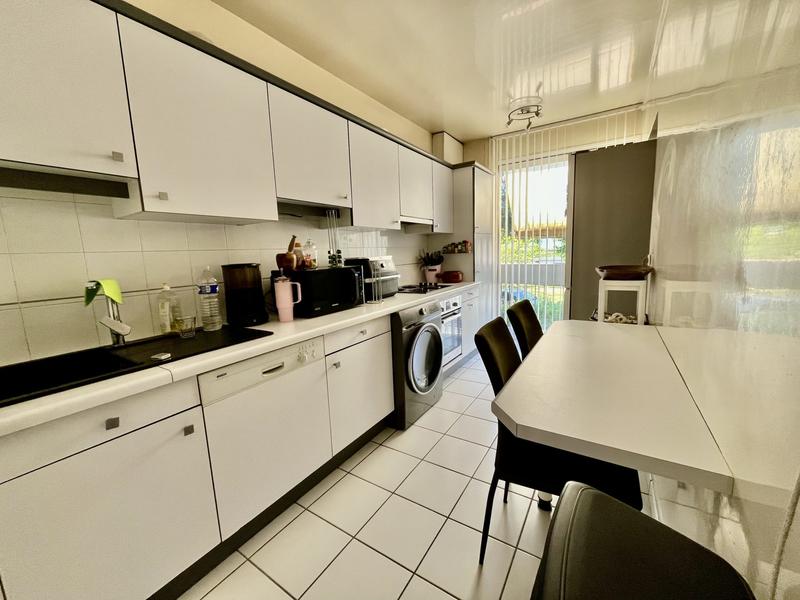 Appartement - 105 m² - 6 pièces